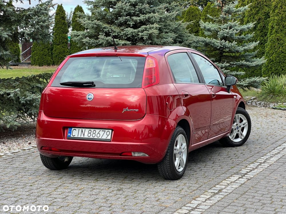 Fiat Grande Punto 1.4 8V Emotion - 8