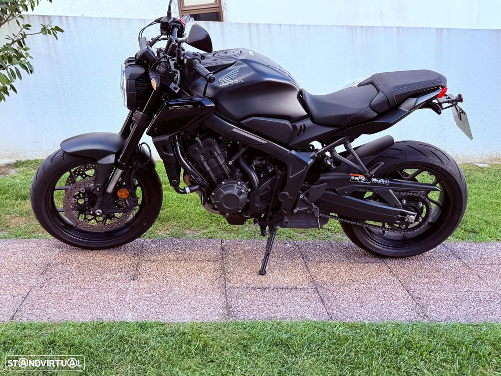 Honda CB - 2