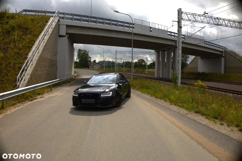 Audi S8 4.0 TFSI Quattro - 1