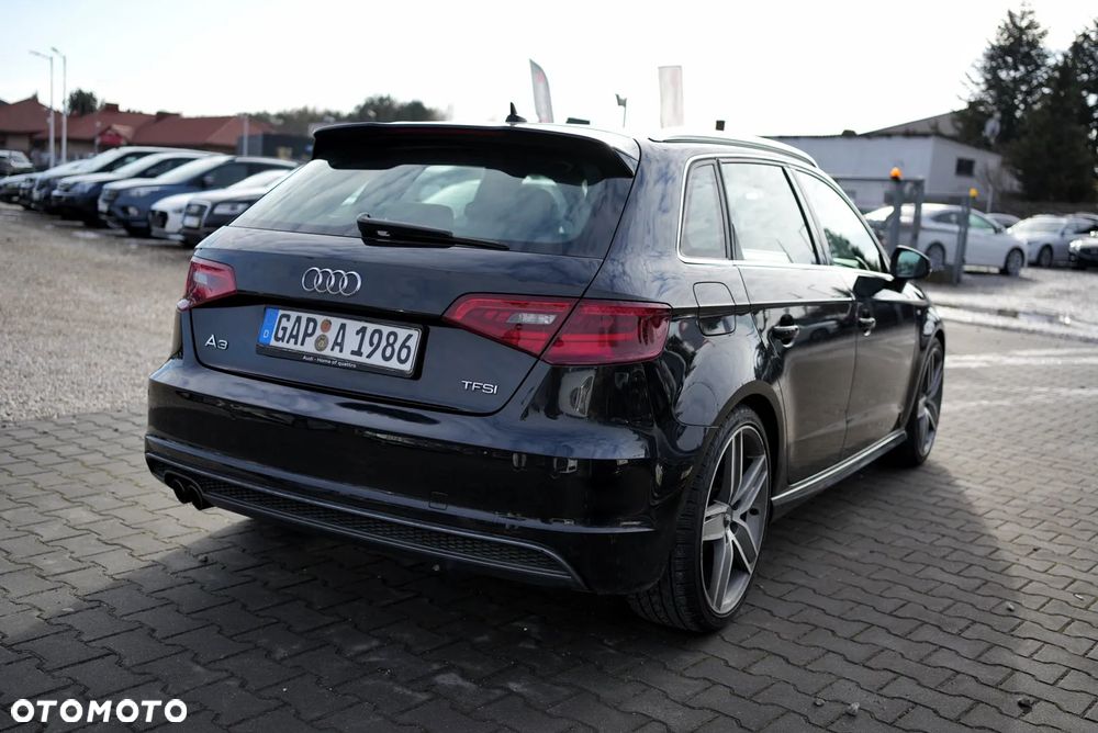 Audi A3 Sportback 1.8 TFSI Attraction - 12