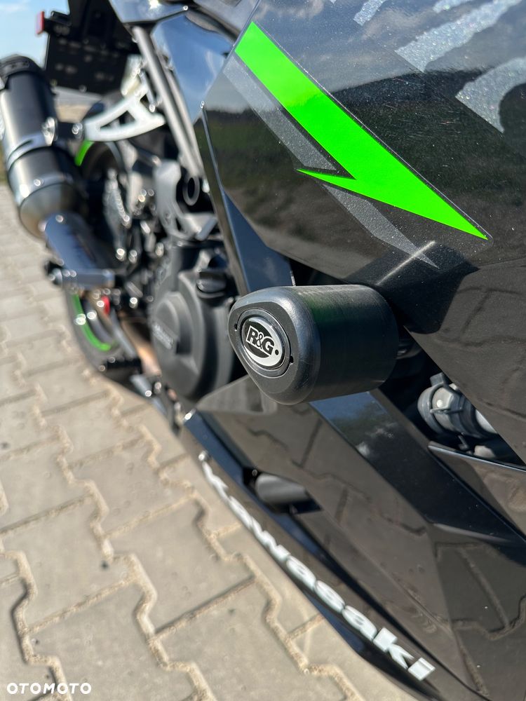 Kawasaki Ninja 400 - 17
