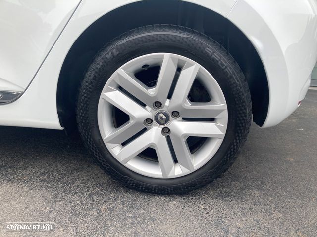 Renault Clio TCe 90 EQUILIBRE - 10