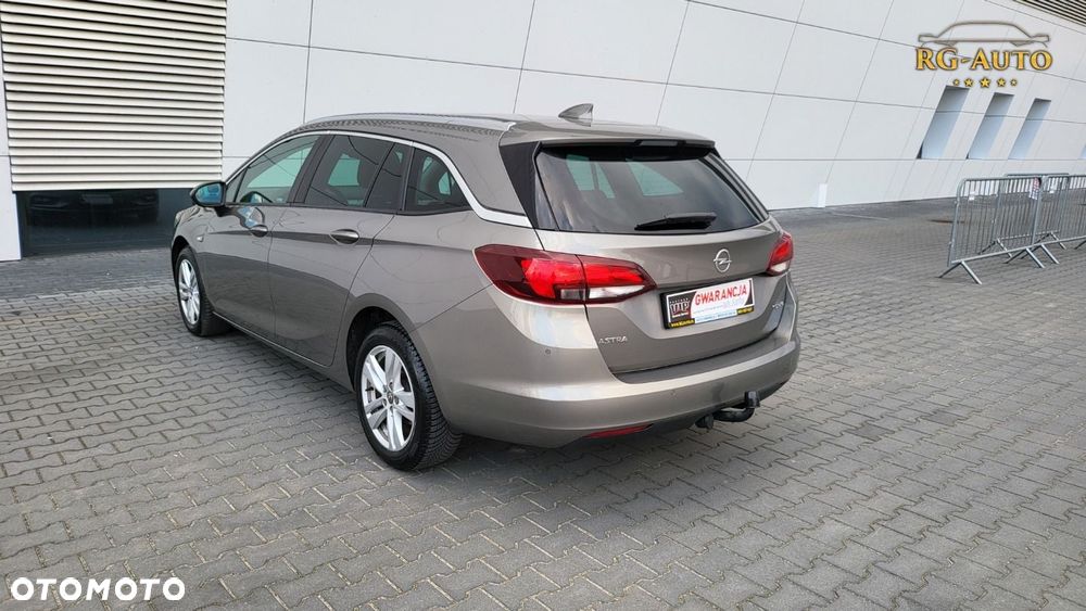 Opel Astra - 12