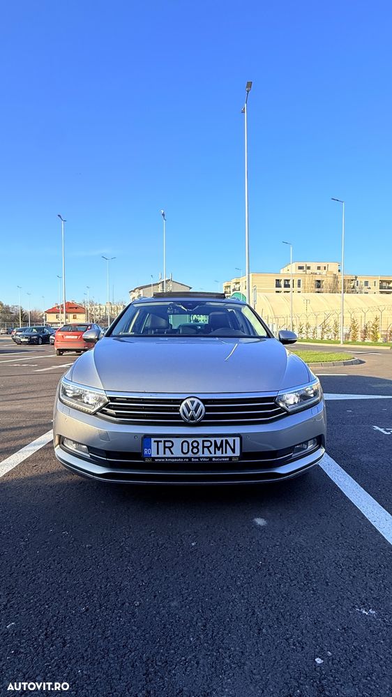 Volkswagen Passat 2.0 TDI DSG Comfortline - 1