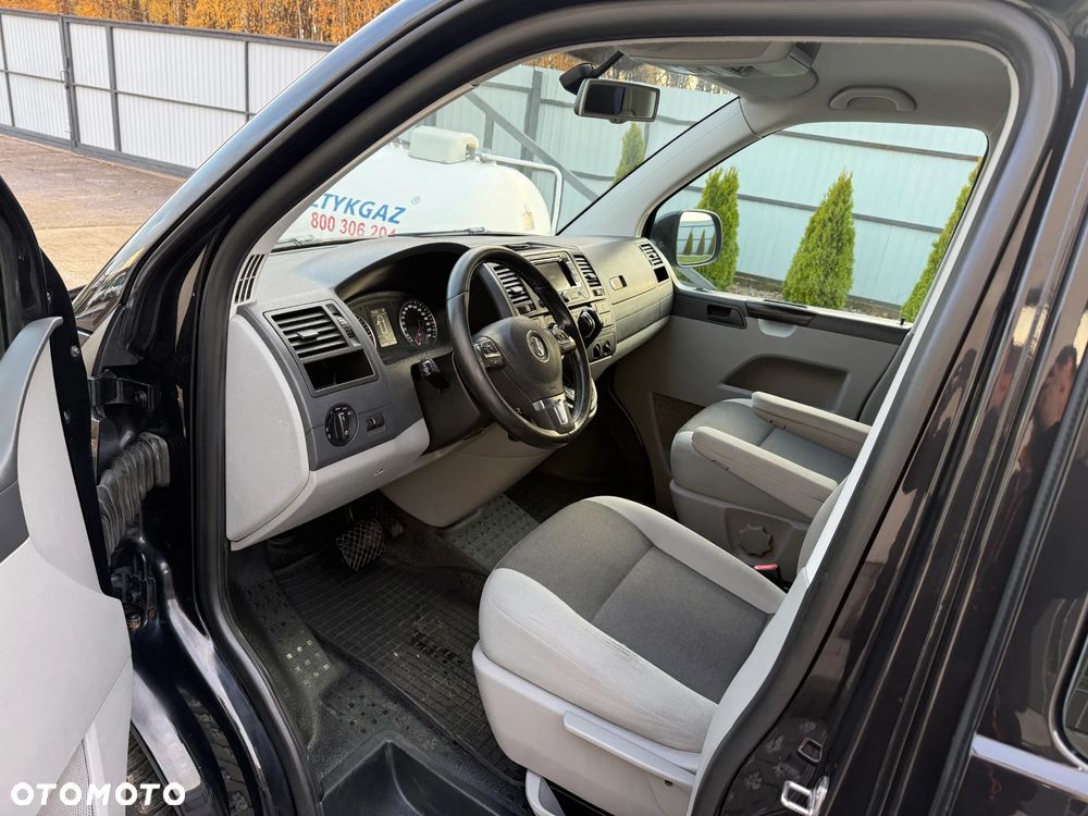Volkswagen TRANSPORTER LONG BRYGADÓWKA DOKA - 12