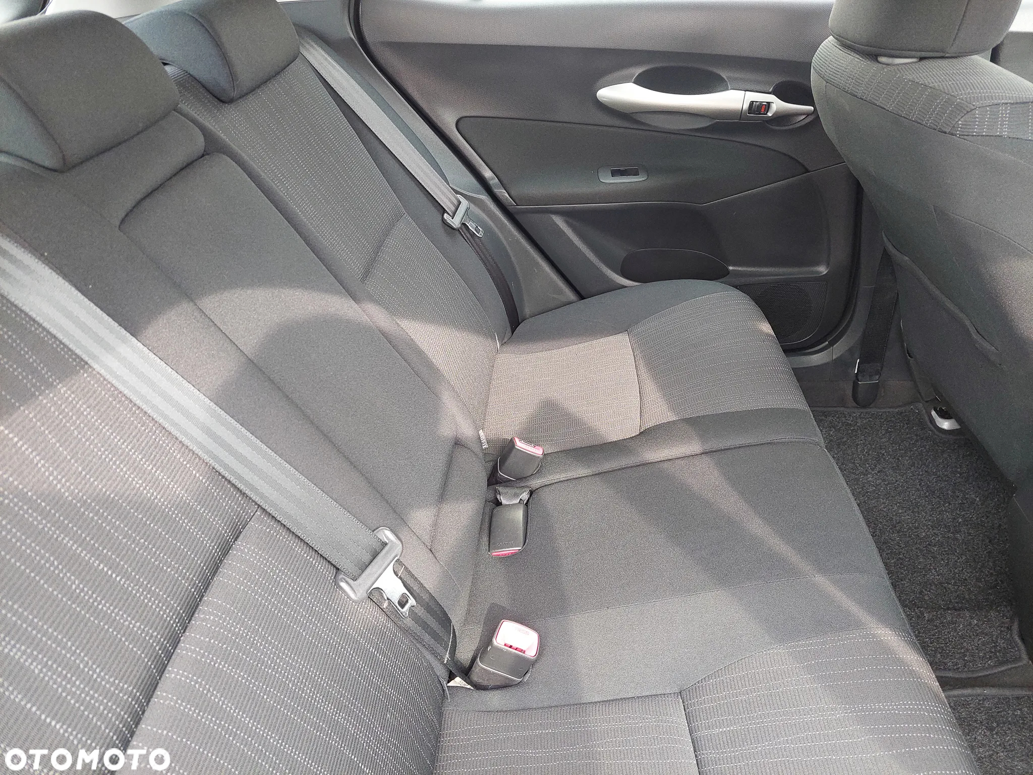 Toyota Auris 1.6 VVT-i Prestige - 34