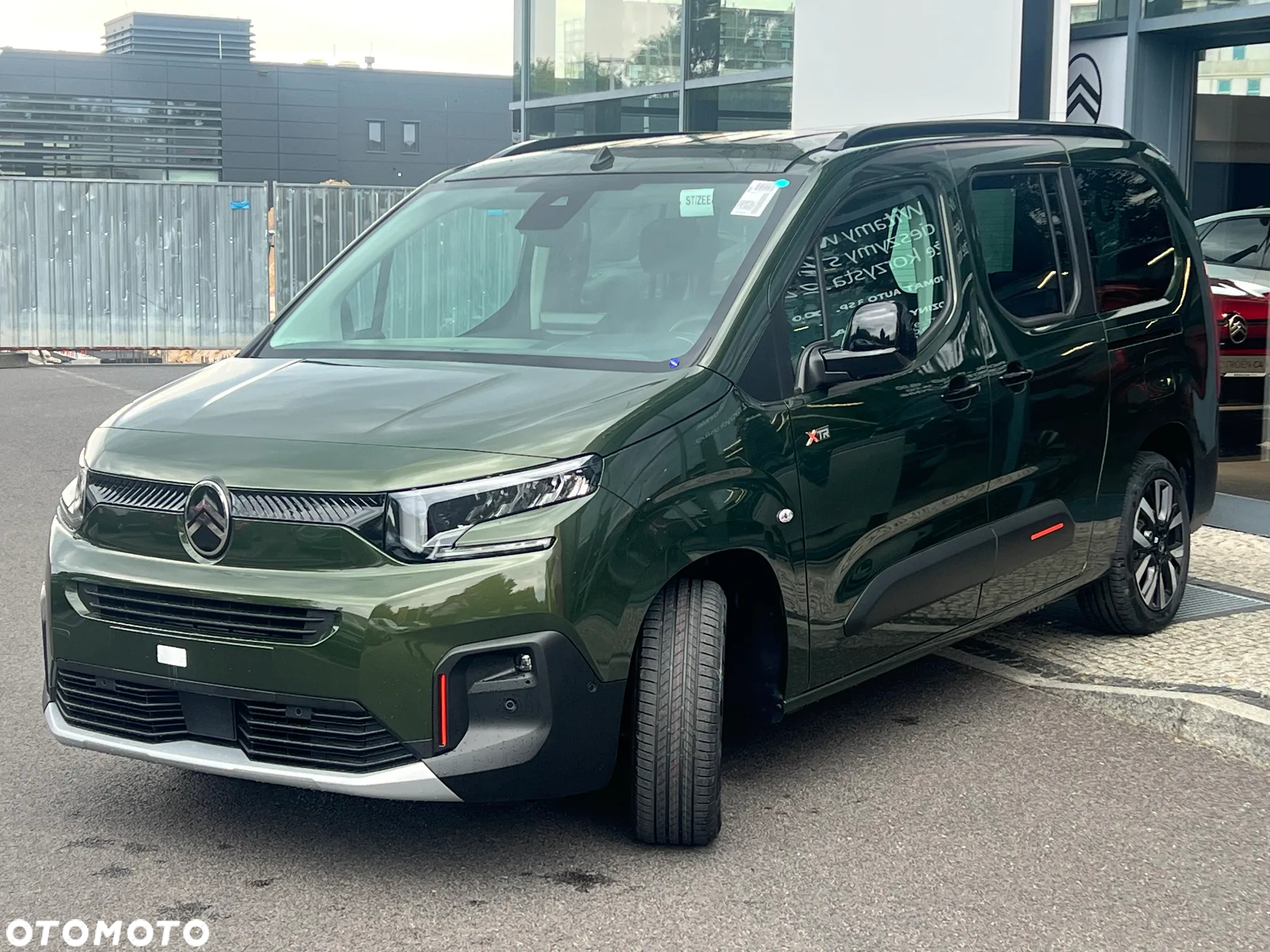 Citroën Berlingo XL 1.5 BlueHDI Max S&S EAT8 - 3