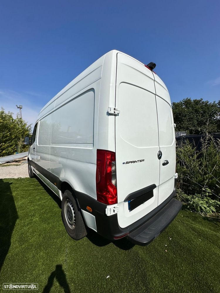 Mercedes-Benz Sprinter MERCEDES-BENZ eSPRINTER 2023 | 100% ELÉTRICA - 16