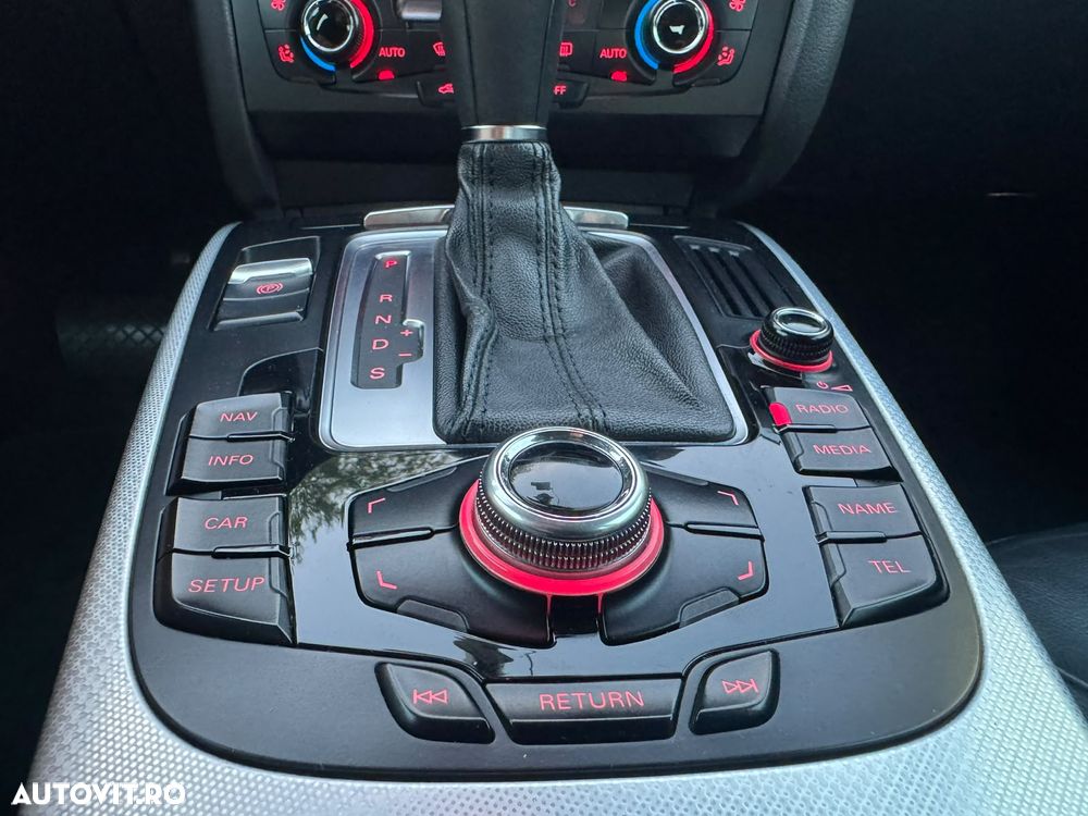Audi A4 Limuzina 2.0 TDI DPF multitronic Ambition - 29