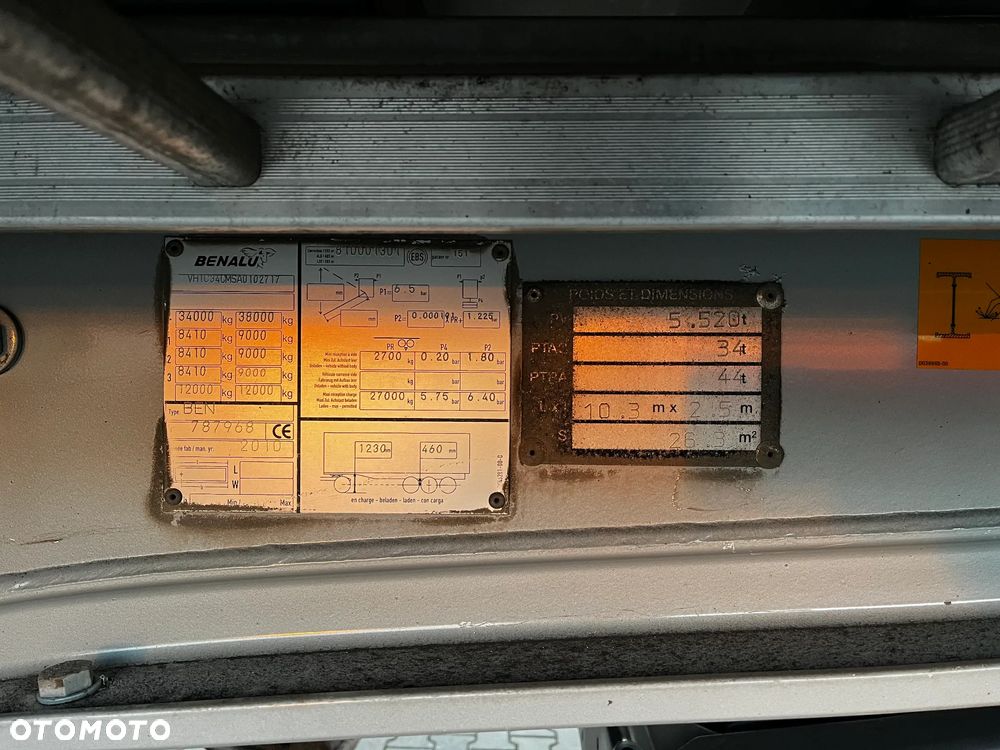 Benalu 40 m3 LEKKA 5,5 T CAŁA ALUMINIOWA KLAPO-DZWI SPROWADZONA Z FRANCJI OŚ PODNOSZONA - 16
