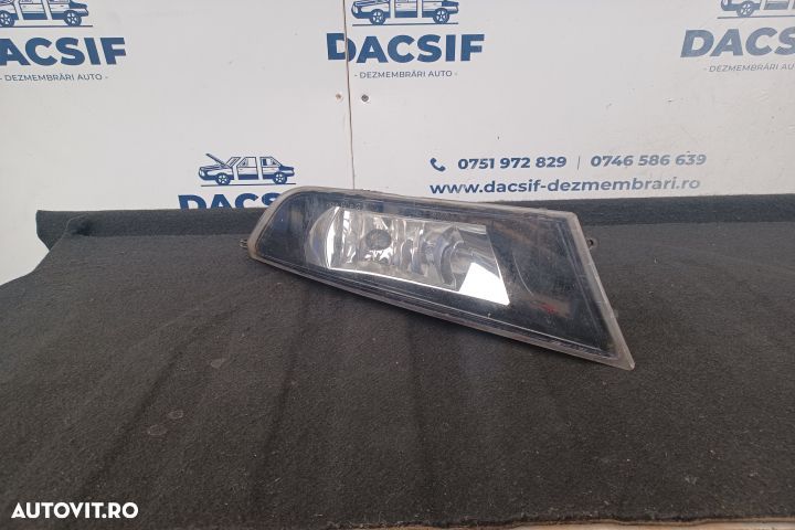 Proiector dreapta Skoda Fabia NJ [2014 - 2018] Hatchback 1.4 TDI DSG - 1