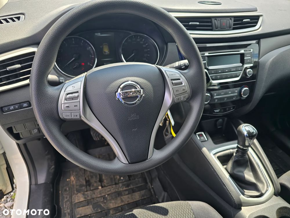 Nissan Qashqai 1.2 DIG-T N-Vision - 19
