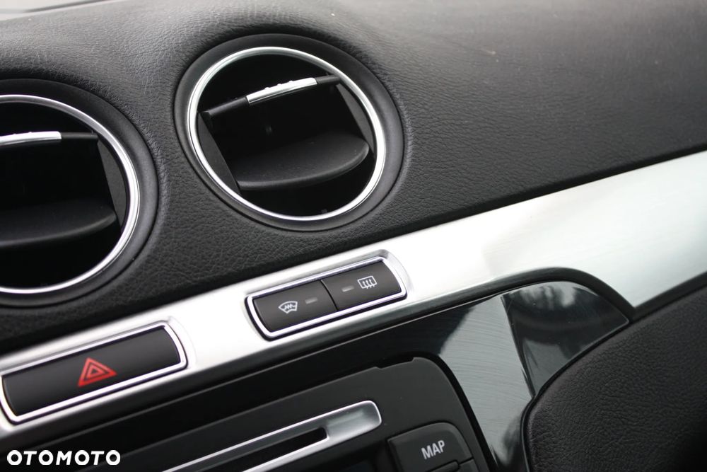 Ford S-Max 1.6 EcoBoost Titanium - 23