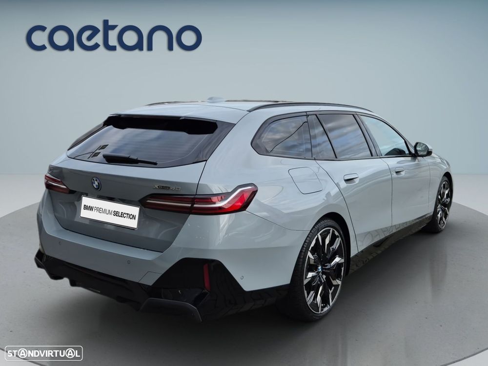 BMW i5 eDrive40 Pack Desportivo M - 37