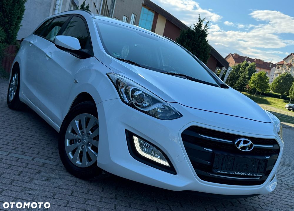 Hyundai i30 i30cw 1.6 CRDi Trend - 2