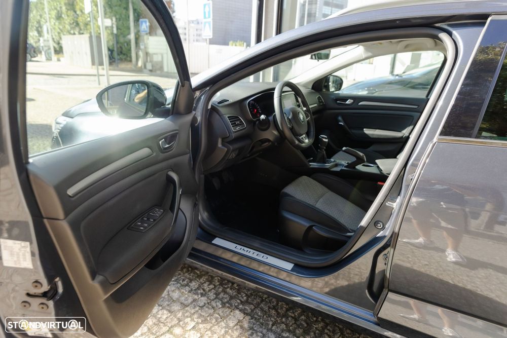 Renault Mégane Sport Tourer 1.5 Blue dCi Limited - 8
