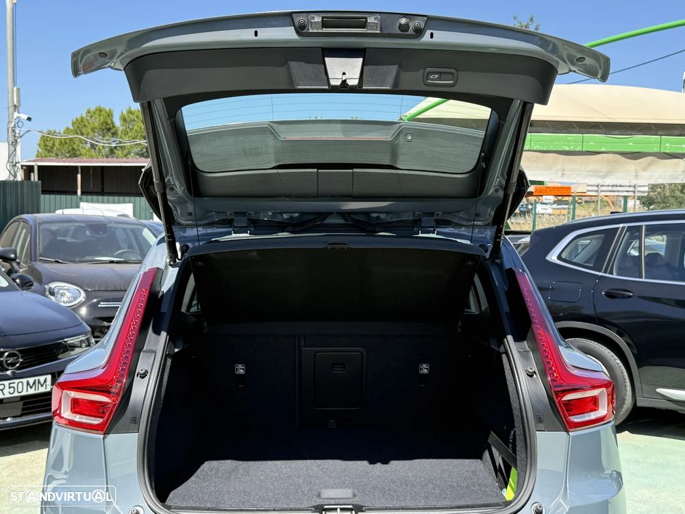 Volvo XC 40 2.0 D3 Momentum Plus Geartronic - 40