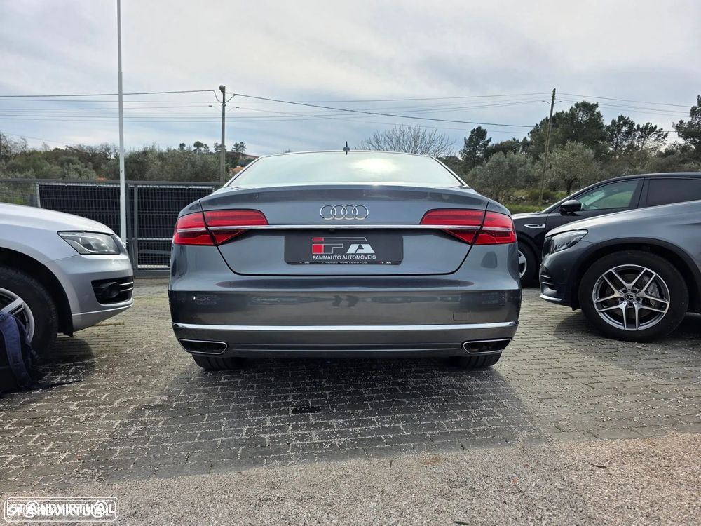 Audi A8 - 28