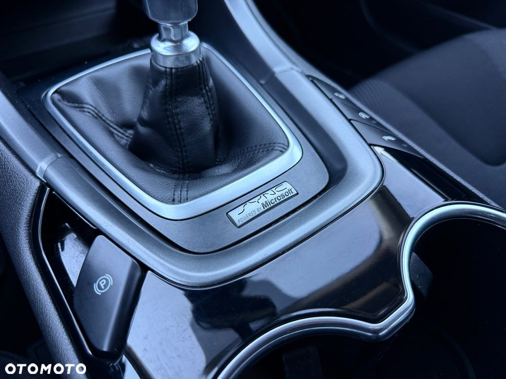 Ford Mondeo 2.0 TDCi Titanium - 33