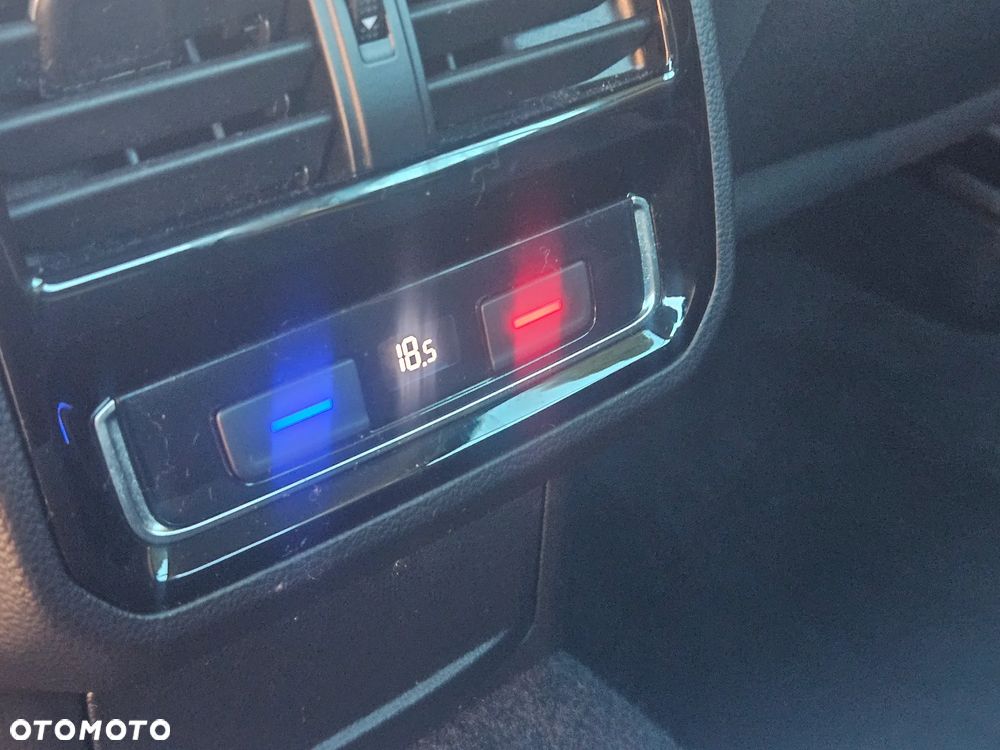 Volkswagen Passat 1.5 TSI OPF Elegance - 12