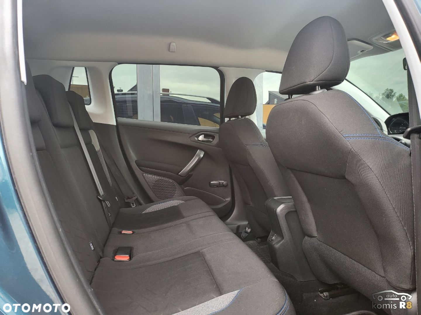 Peugeot 2008 - 14