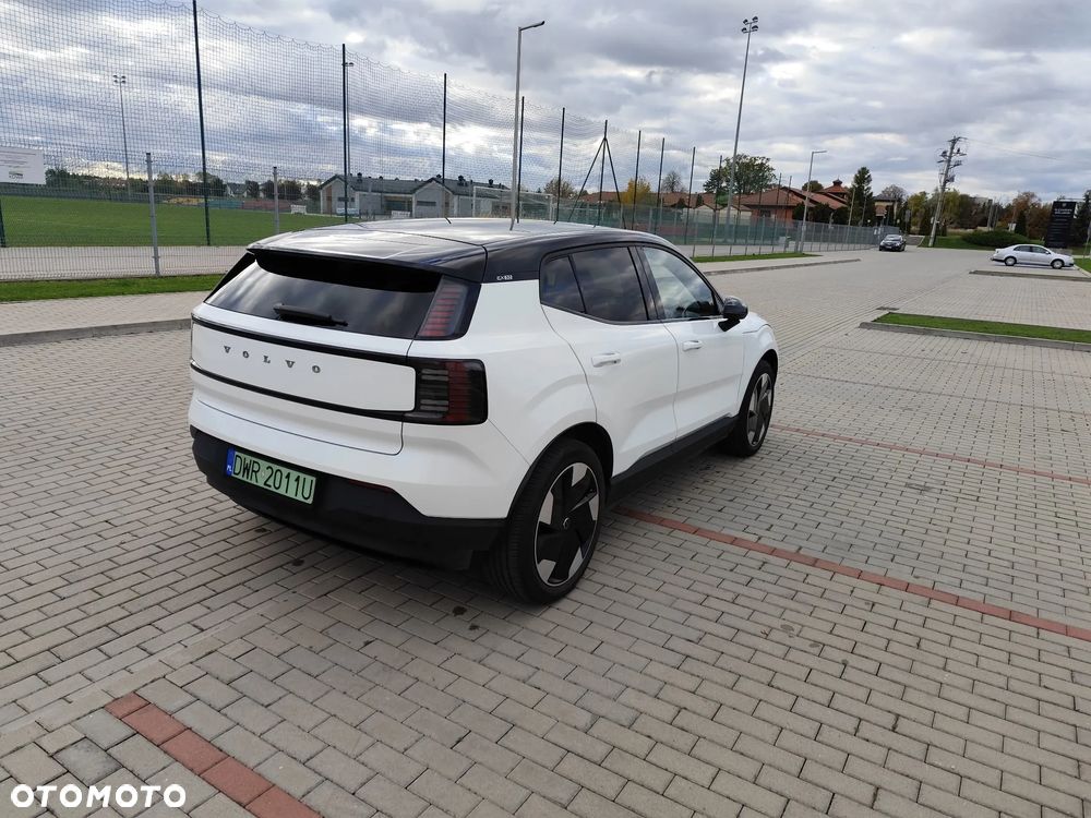 Volvo EX30 Twin Motor Performance AWD Plus - 19