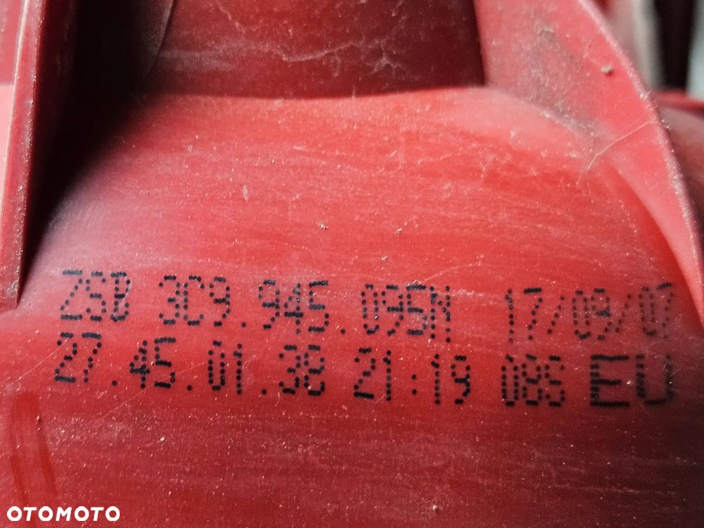 VW Passat B6 kombi lampa tył tylna prawa  w błotnik  3C9945094 N - 4