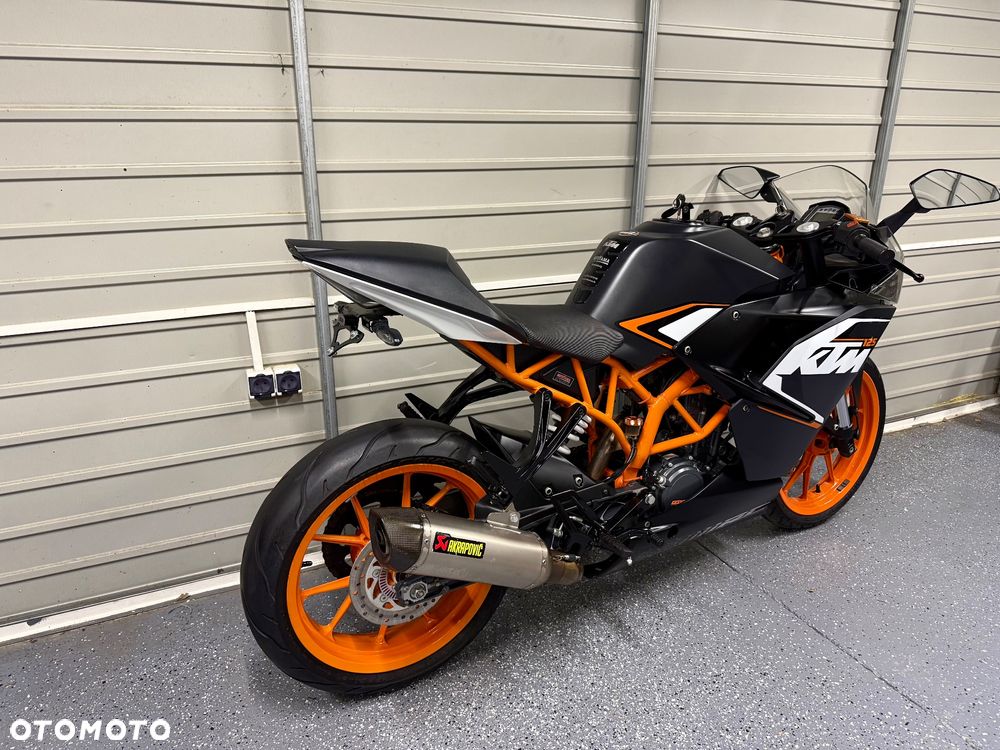 KTM RC 125 - 3
