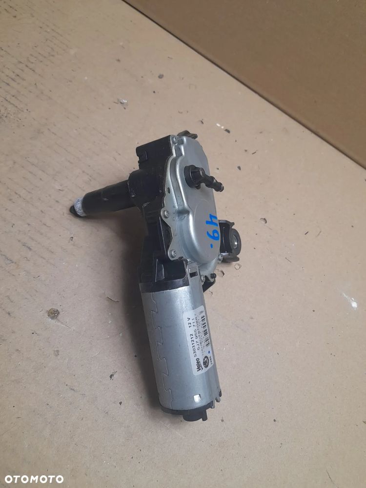 #SILNICZEK WYCIERACZKI TYŁ SKODA FABIA II nr 5J7 955 711 - 3