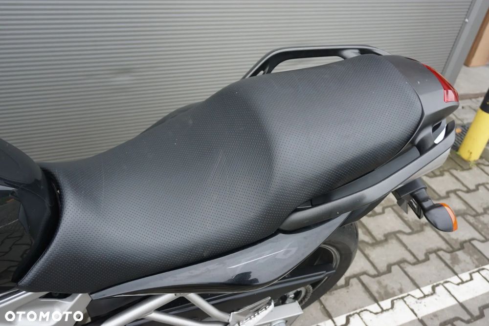 Yamaha FZ6 - 14