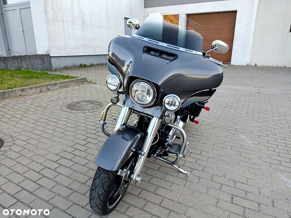 Harley-Davidson FLHXS Special - 17