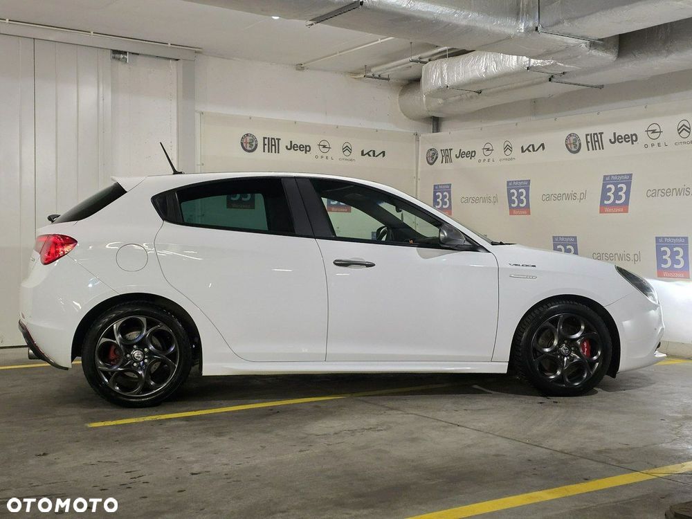 Alfa Romeo Giulietta - 8