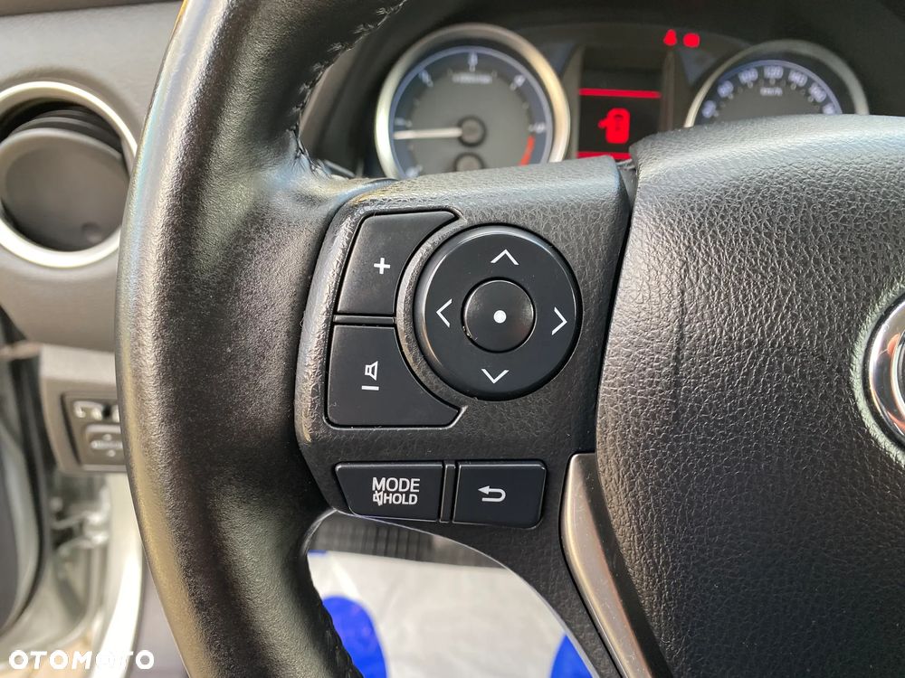 Toyota Auris 2.0 D-4D Executive - 22