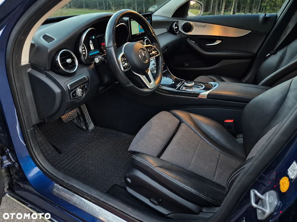 Mercedes-Benz Klasa C 200 d 9G-TRONIC - 11