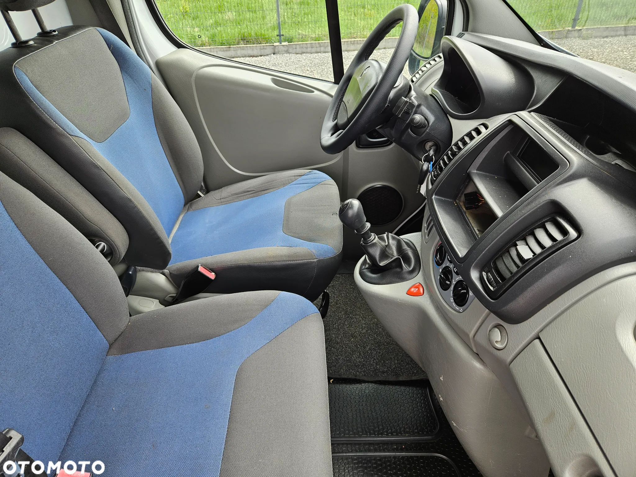 Renault Trafic / 2.0 DCI 90KM / Furgon L1H1 / Klima / HAK / - 17
