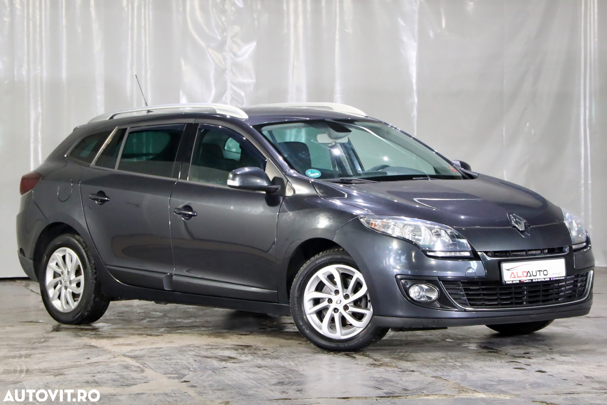 Renault Megane ENERGY dCi 110 INTENS - 3