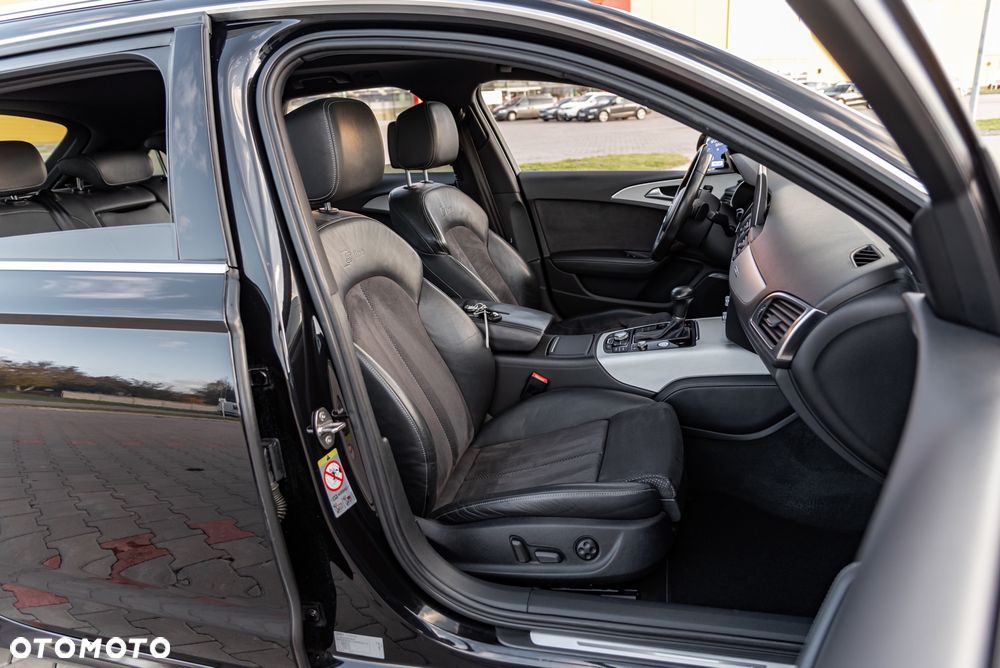 Audi A6 Avant 3.0 TFSI quattro S tronic - 25