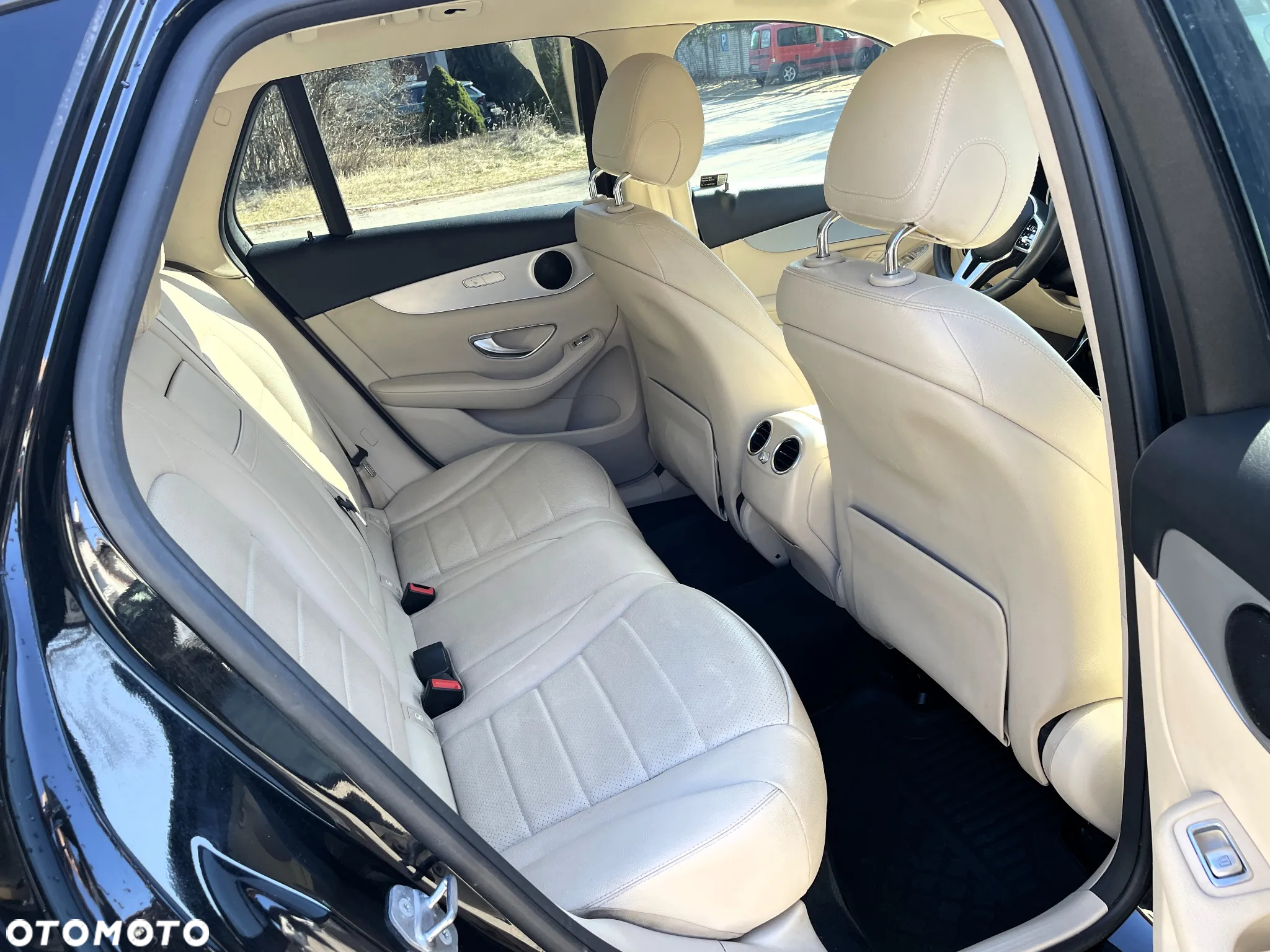 Mercedes-Benz GLC 220 d - 32