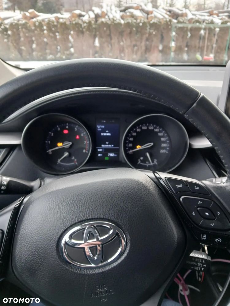 Toyota C-HR 1.2 T Comfort - 10