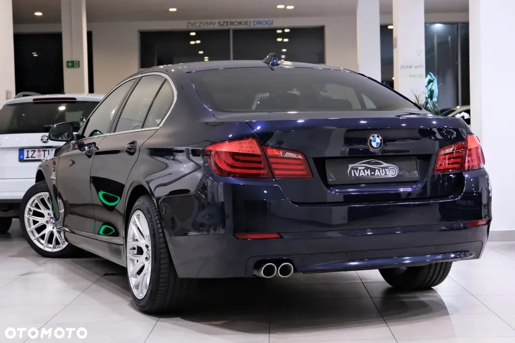 BMW Seria 5 520d - 7