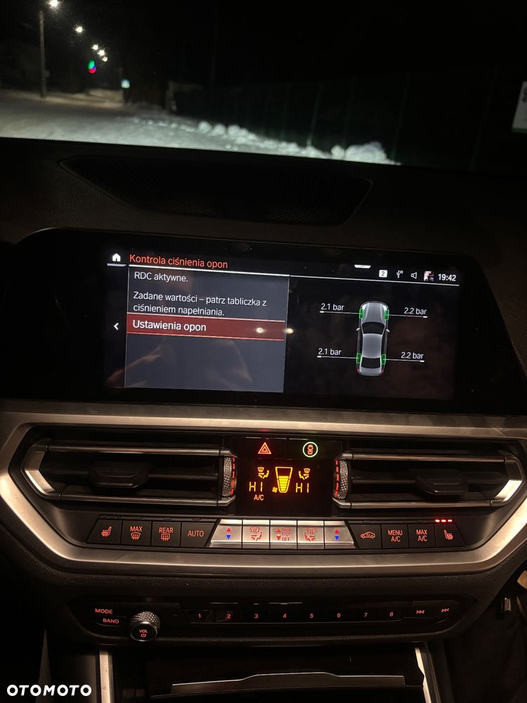 BMW Seria 3 330i Sport Line - 8