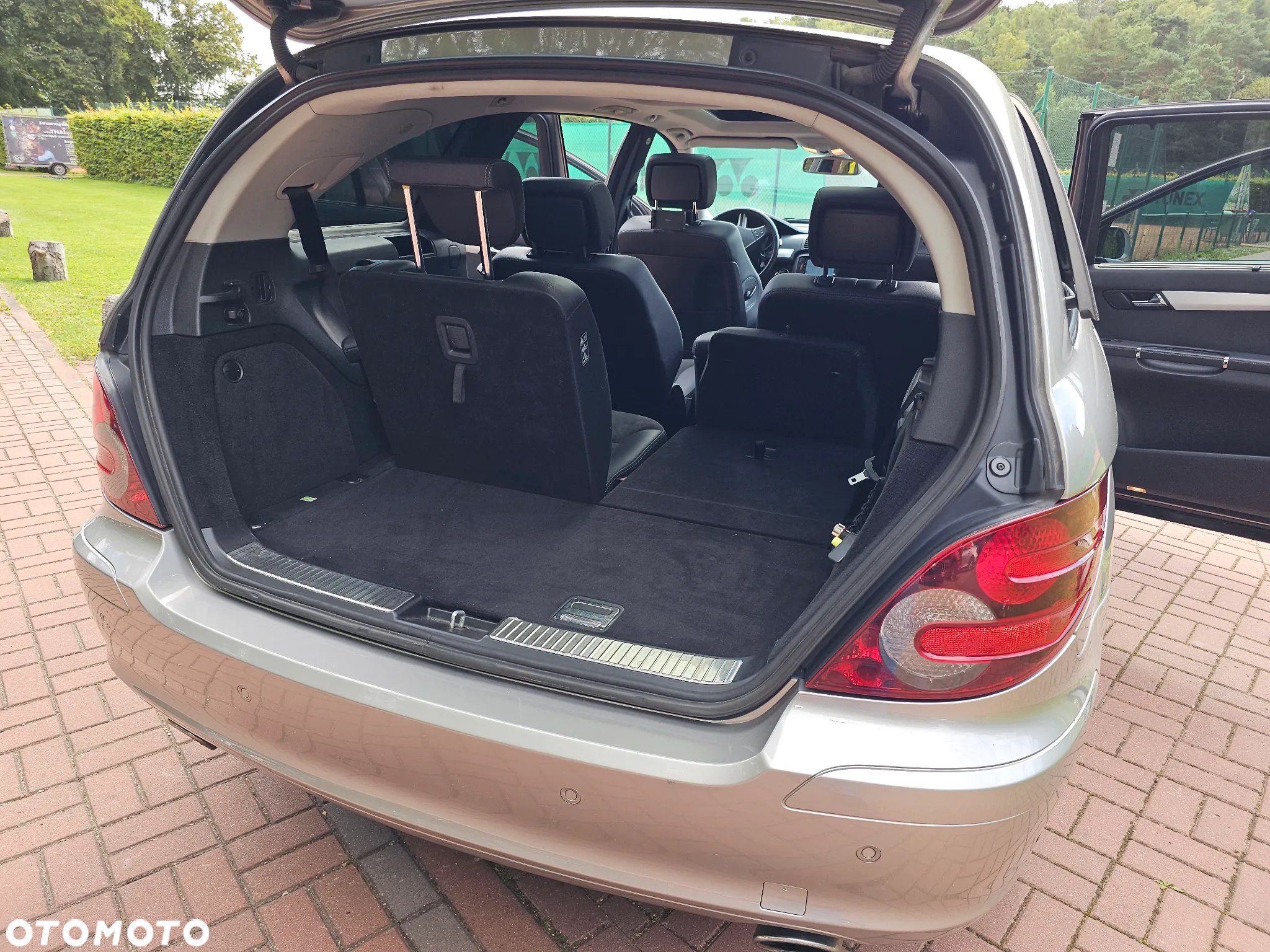 Mercedes-Benz Klasa R 320 CDI L 4Matic 7G-TRONIC Travel Edition - 13