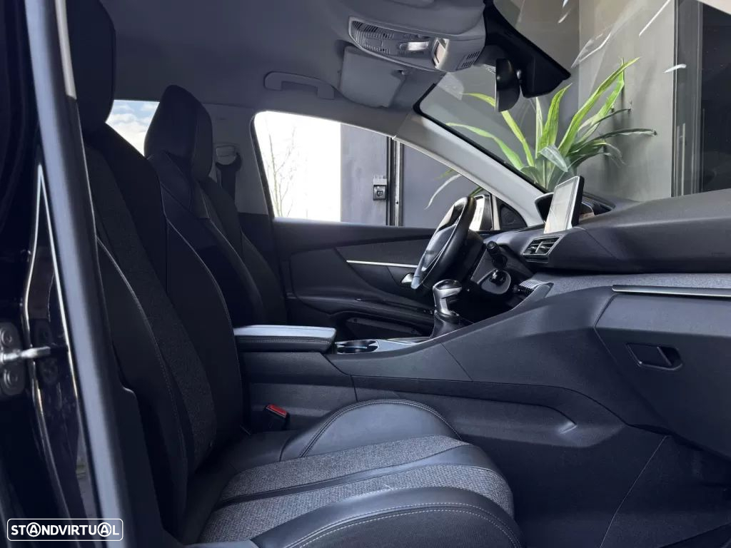 Peugeot 3008 1.5 BlueHDi Allure - 23