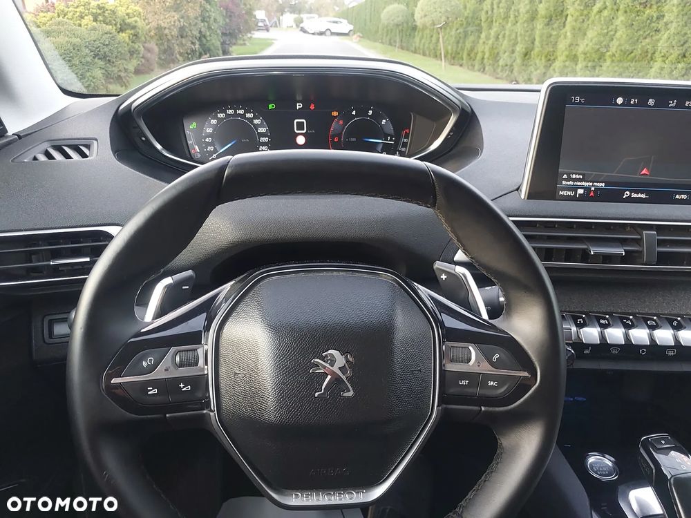 Peugeot 5008 BlueHDi 150 Allure - 17