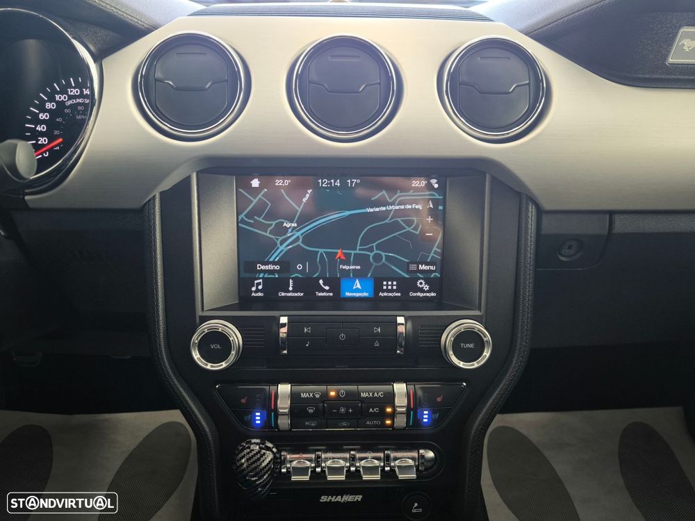 Ford Mustang 2.3i EcoBoost - 13