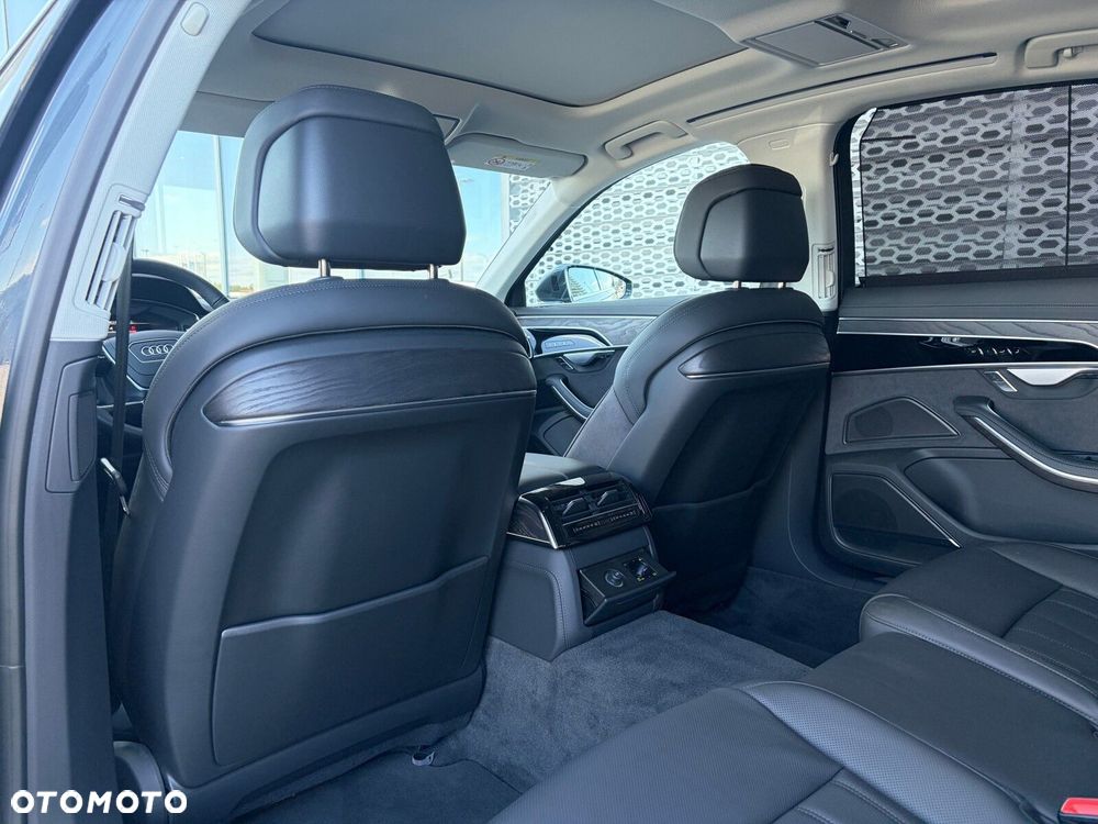 Audi A8 - 26