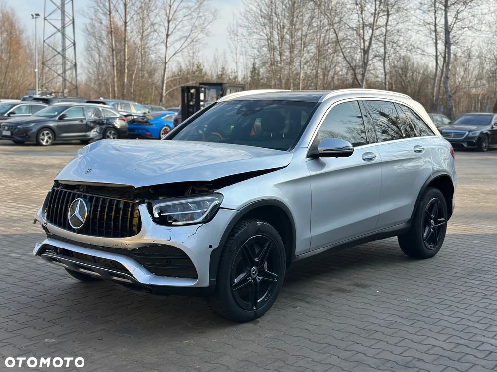 Mercedes-Benz GLC - 3
