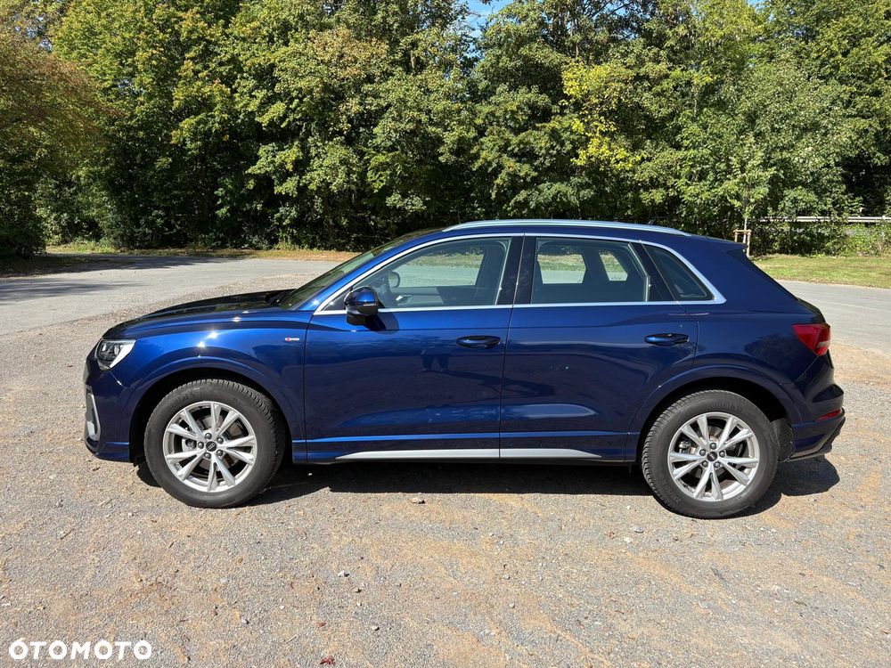 Audi Q3 35 TFSI S-Line - 3