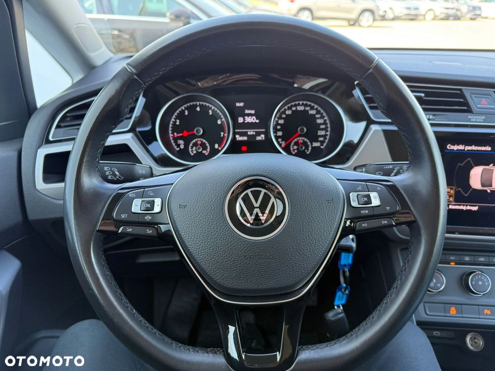 Volkswagen Touran 1.5 TSI EVO Trendline - 18