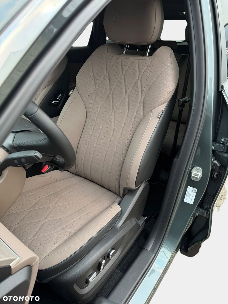 Chery Tiggo 8 1.5 T-GDI Super Hybrid Prestige DCT - 21
